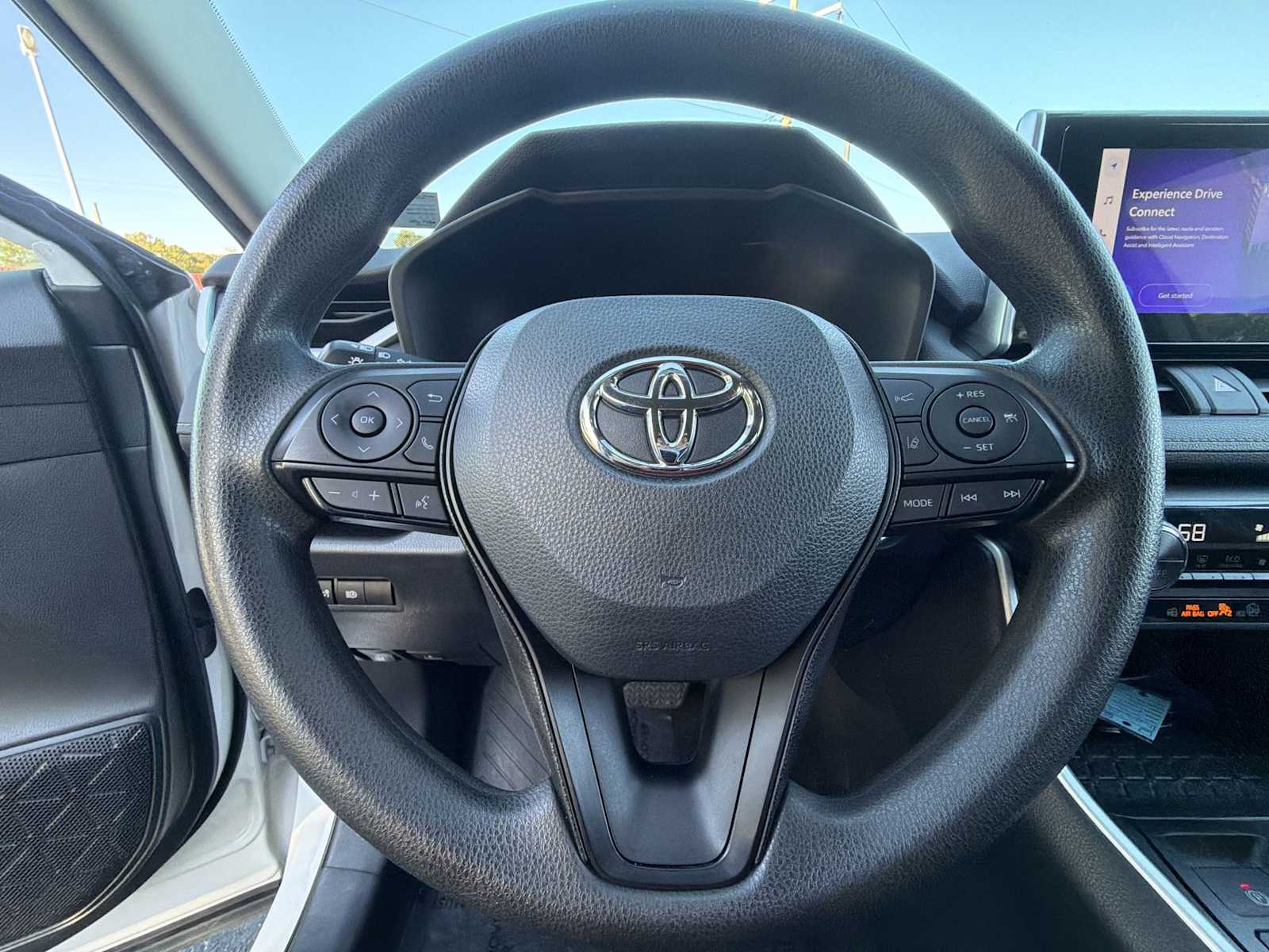 Thumbnail: 2023 Toyota RAV4 - 11