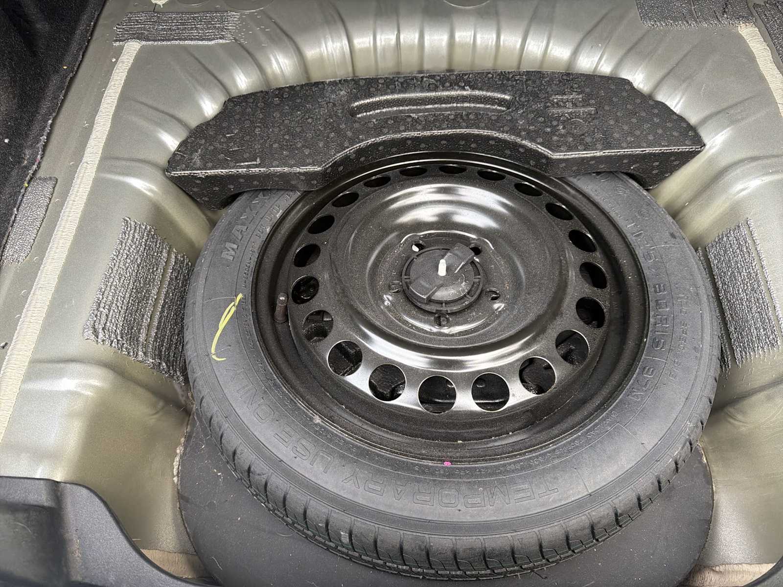 Thumbnail: 2024 Chevrolet Malibu - 20