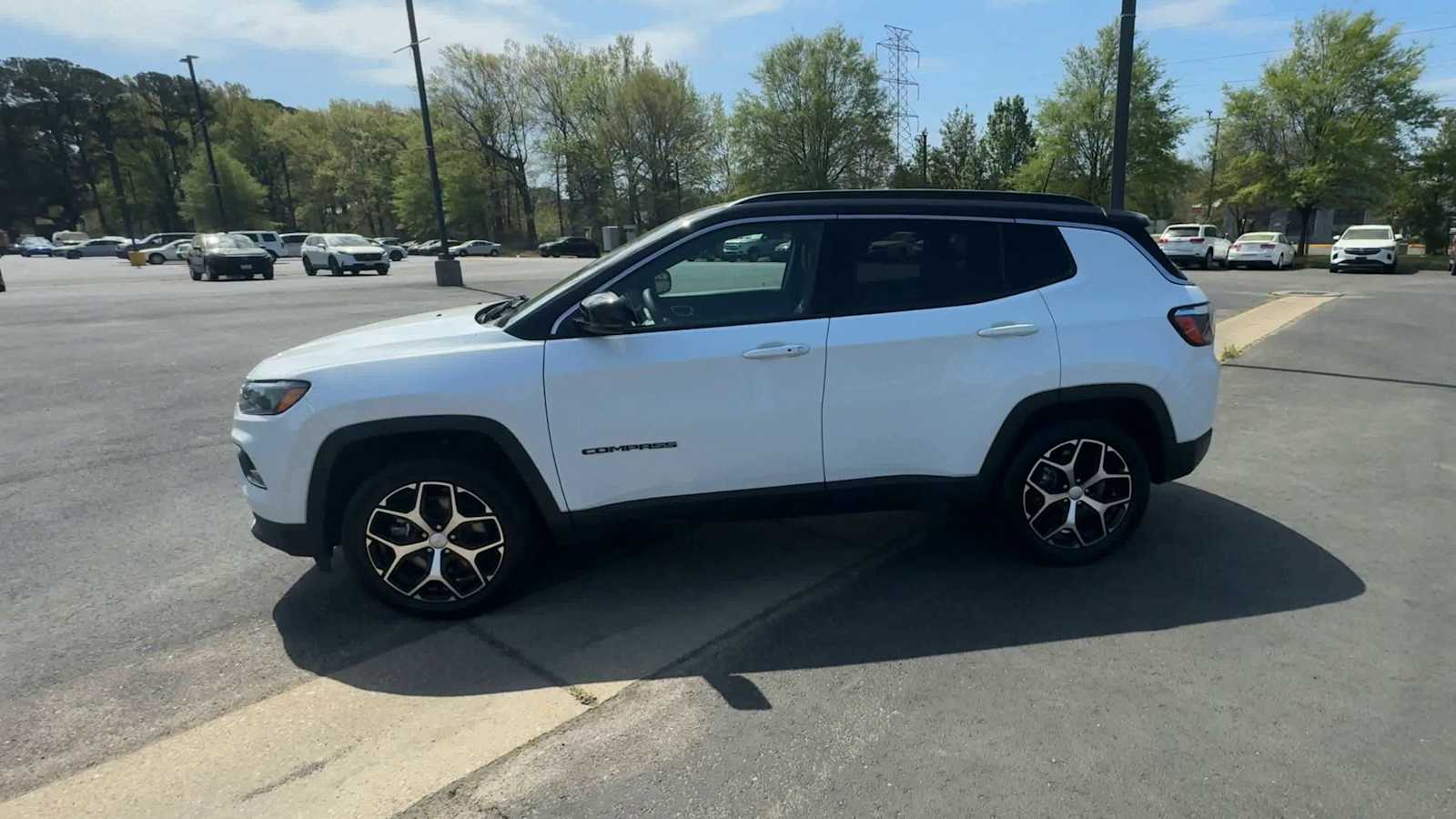 Thumbnail: 2024 Jeep Compass - 5