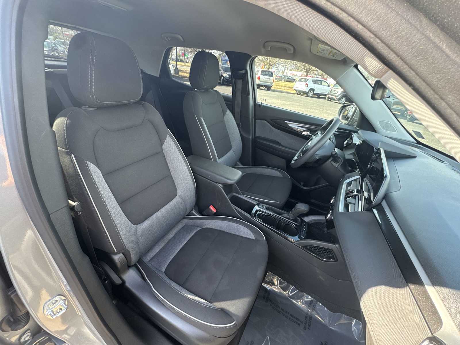 Thumbnail: 2025 Chevrolet TrailBlazer - 24