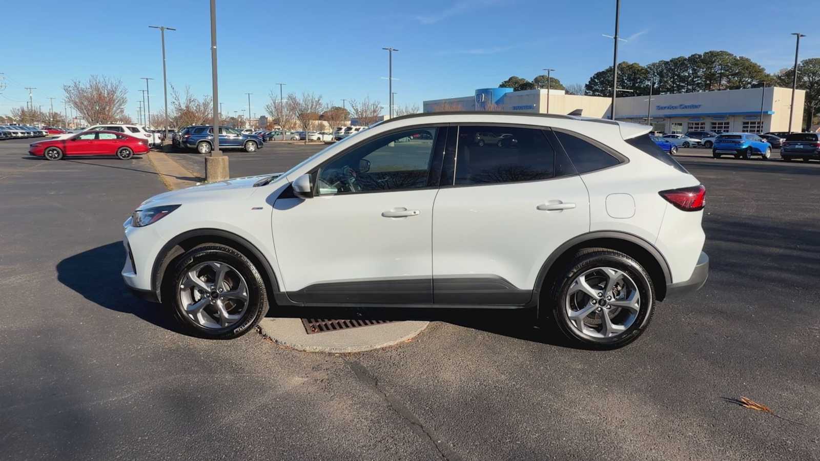 Thumbnail: 2025 Ford Escape - 5