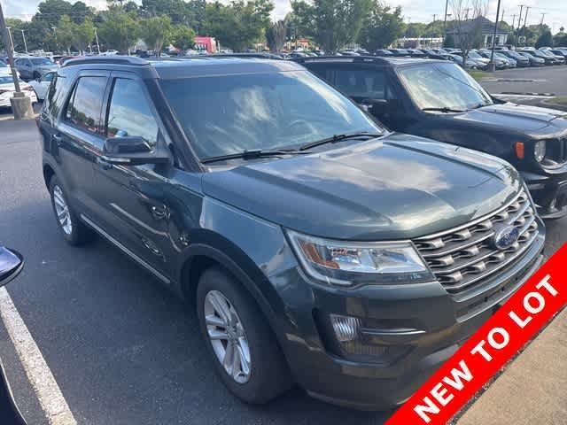 Thumbnail: 2016 Ford Explorer - 1