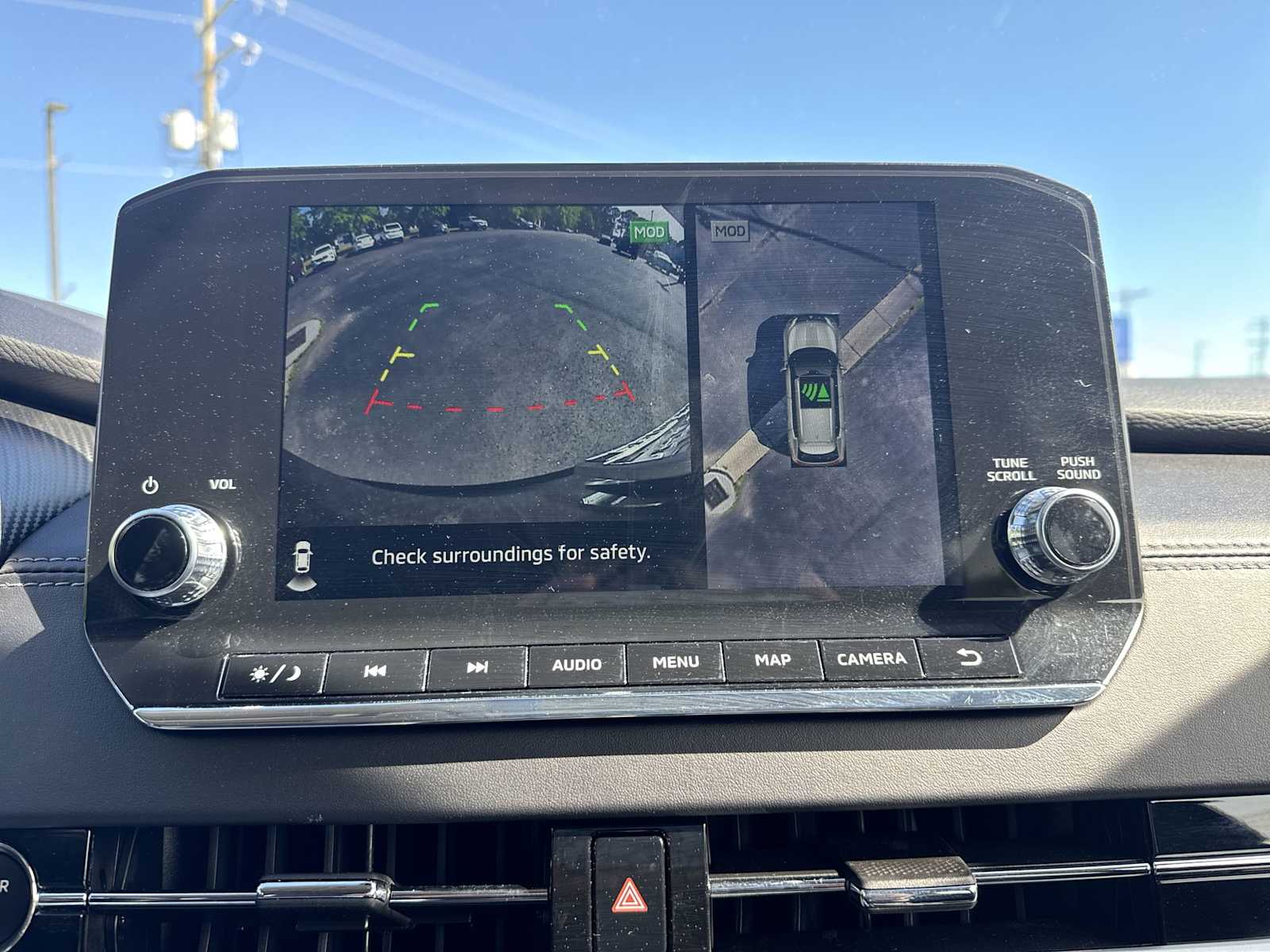 Thumbnail: 2024 Mitsubishi Outlander - 23