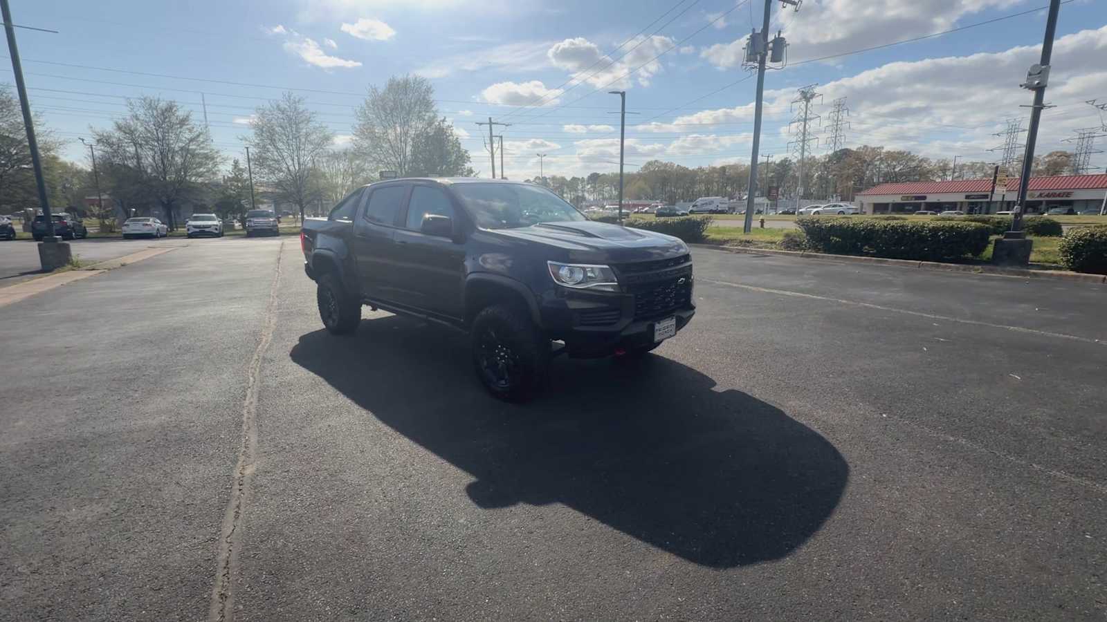 Thumbnail: 2022 Chevrolet Colorado - 2