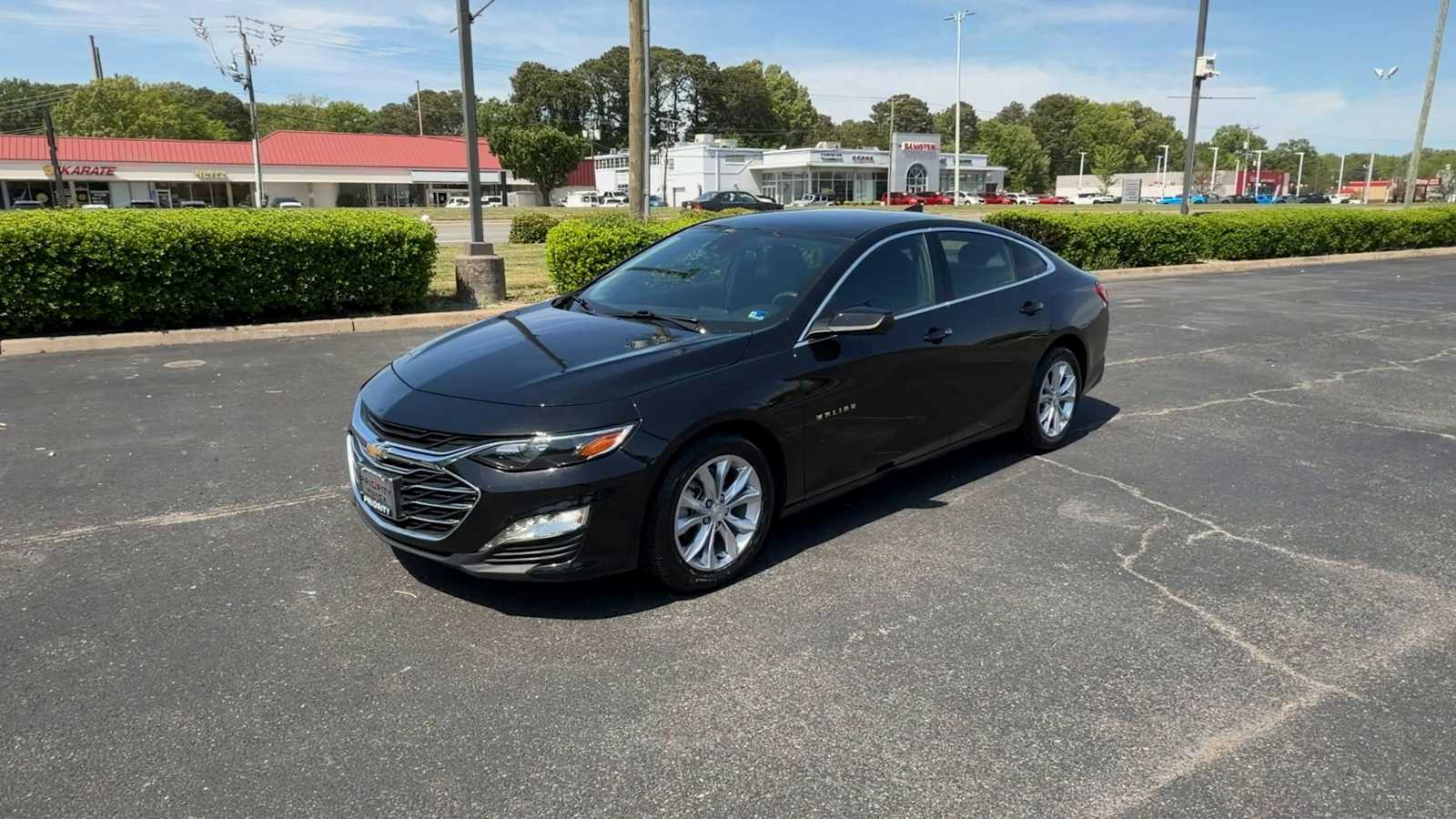 Thumbnail: 2024 Chevrolet Malibu - 4