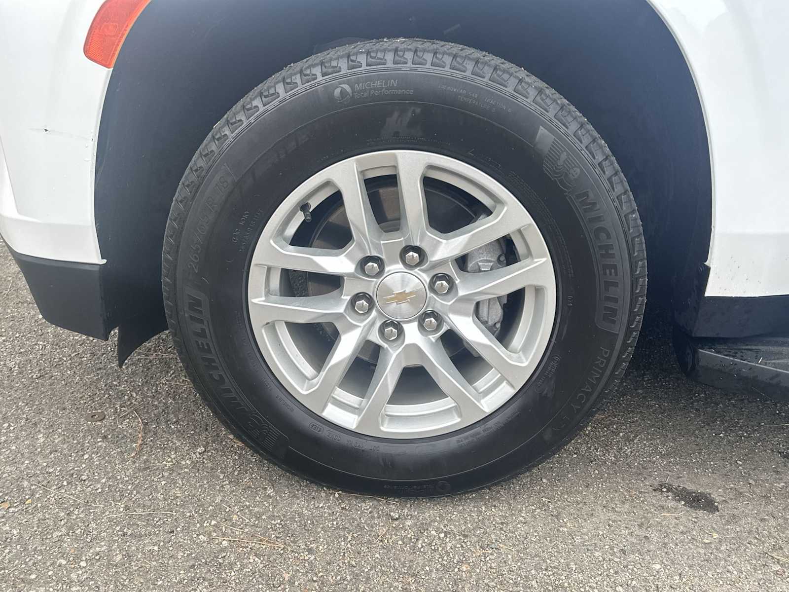 Thumbnail: 2023 Chevrolet Tahoe - 18