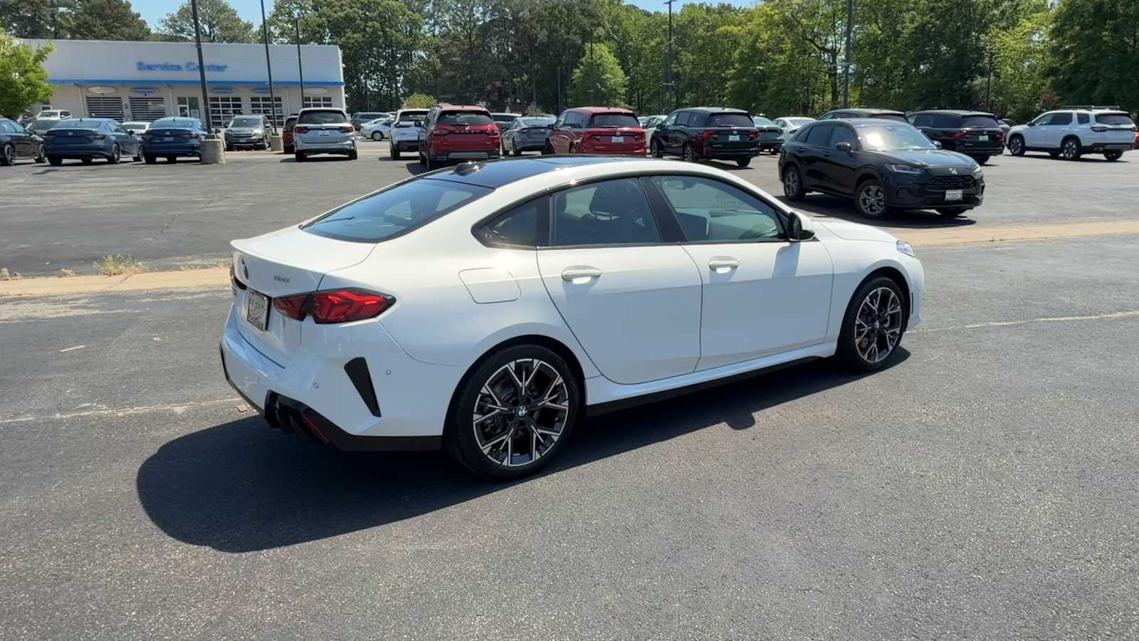 Thumbnail: 2025 BMW 2 Series - 8