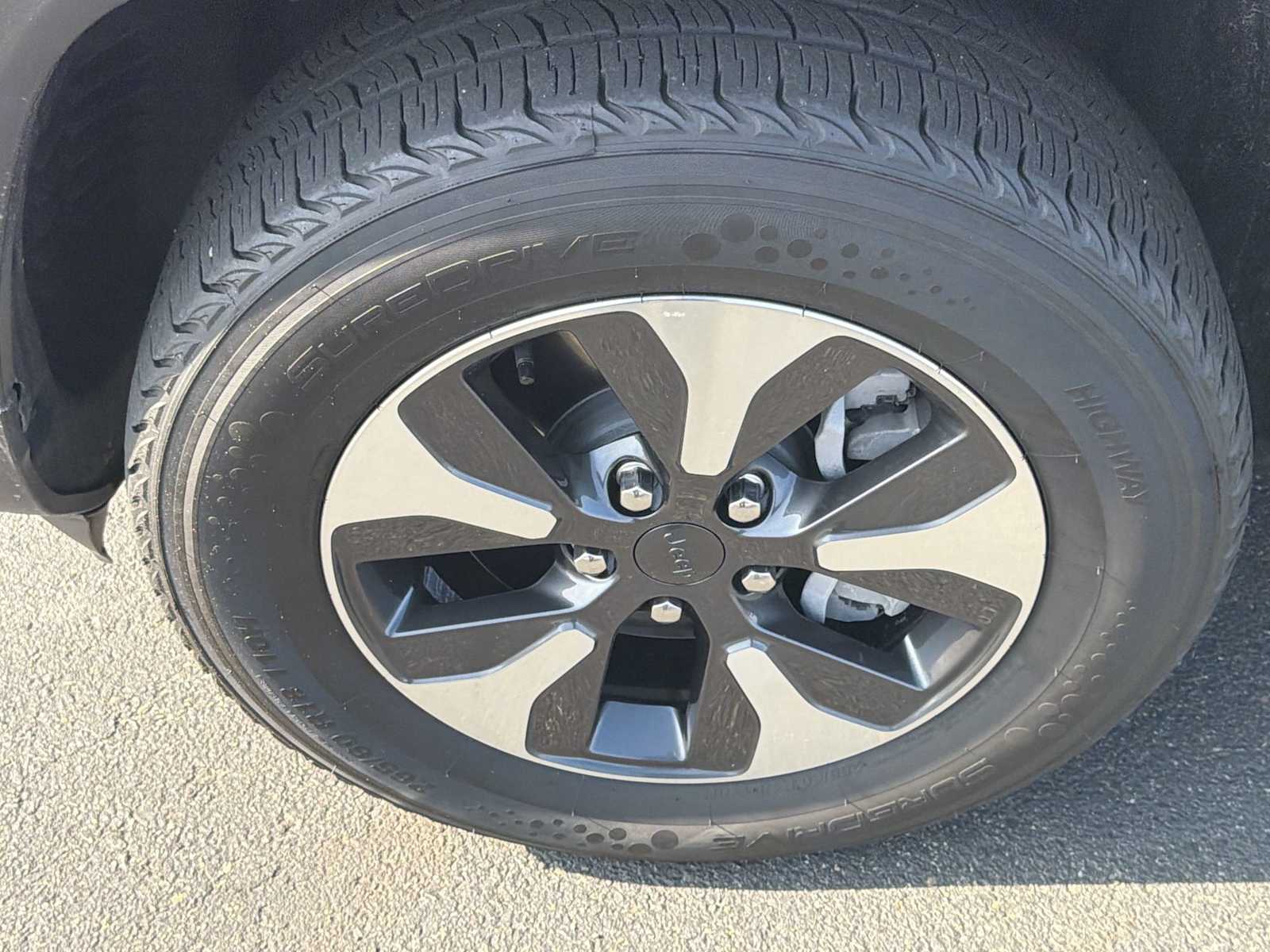 Thumbnail: 2024 Jeep Grand Cherokee - 19