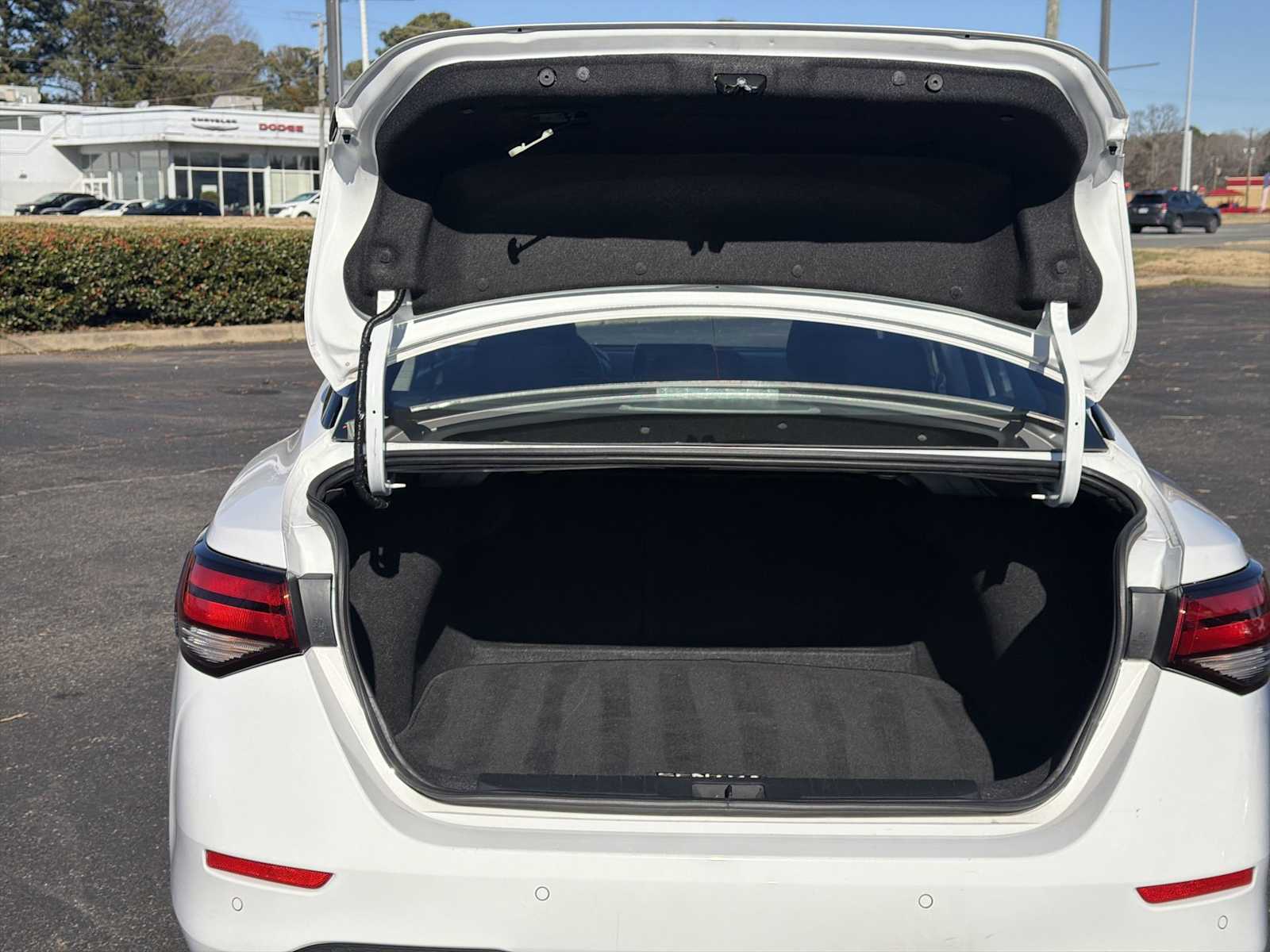 Thumbnail: 2023 Nissan Sentra - 19