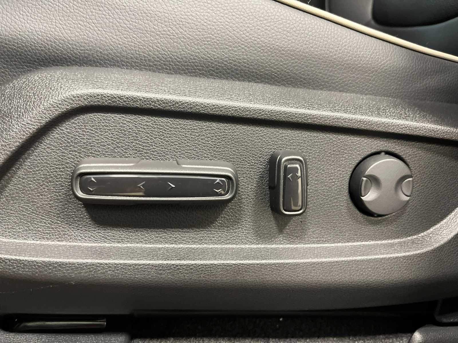 Thumbnail: 2026 Honda Pilot - 14