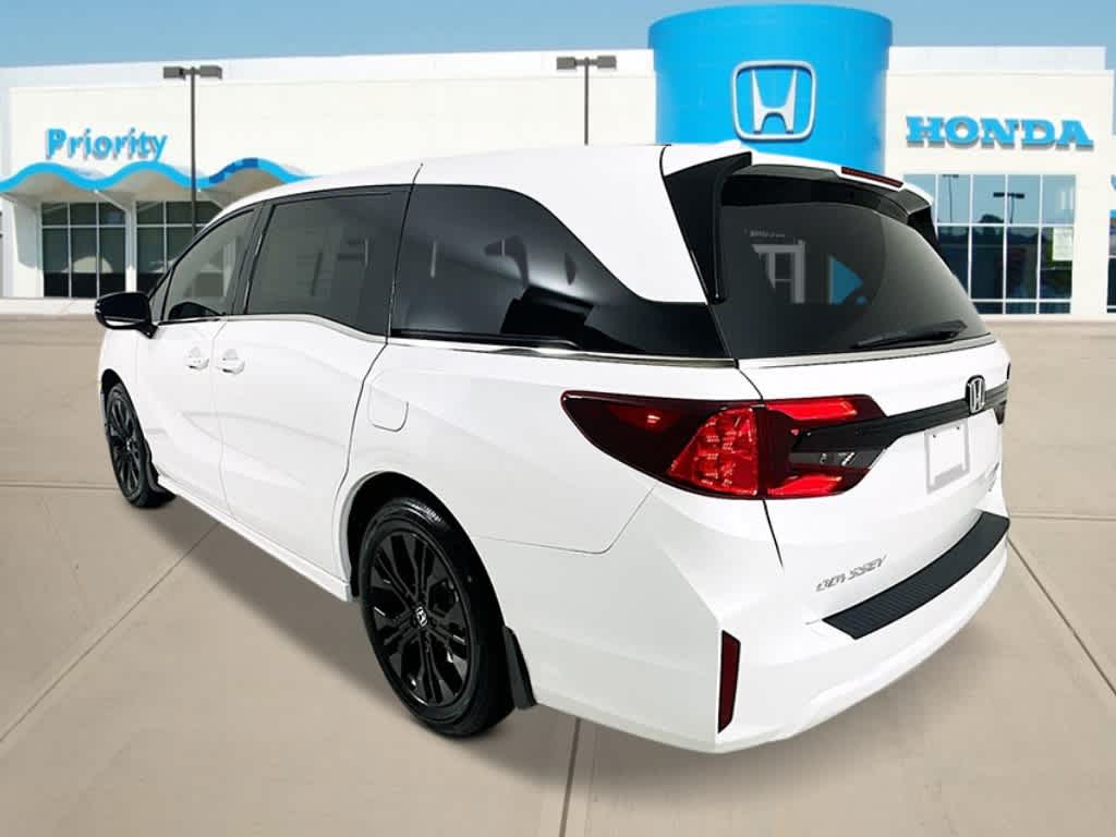 Thumbnail: 2025 Honda Odyssey - 3