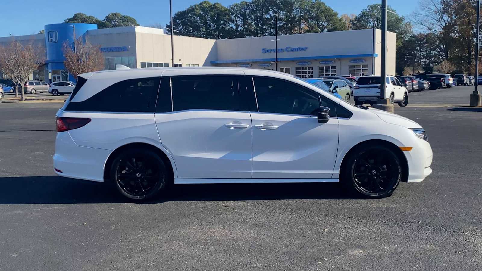 Thumbnail: 2024 Honda Odyssey - 9