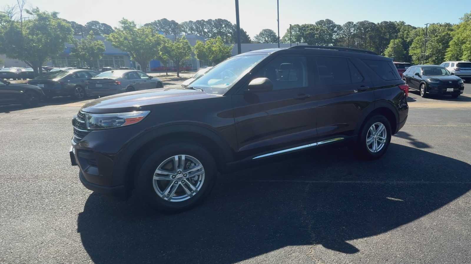 Thumbnail: 2023 Ford Explorer - 4