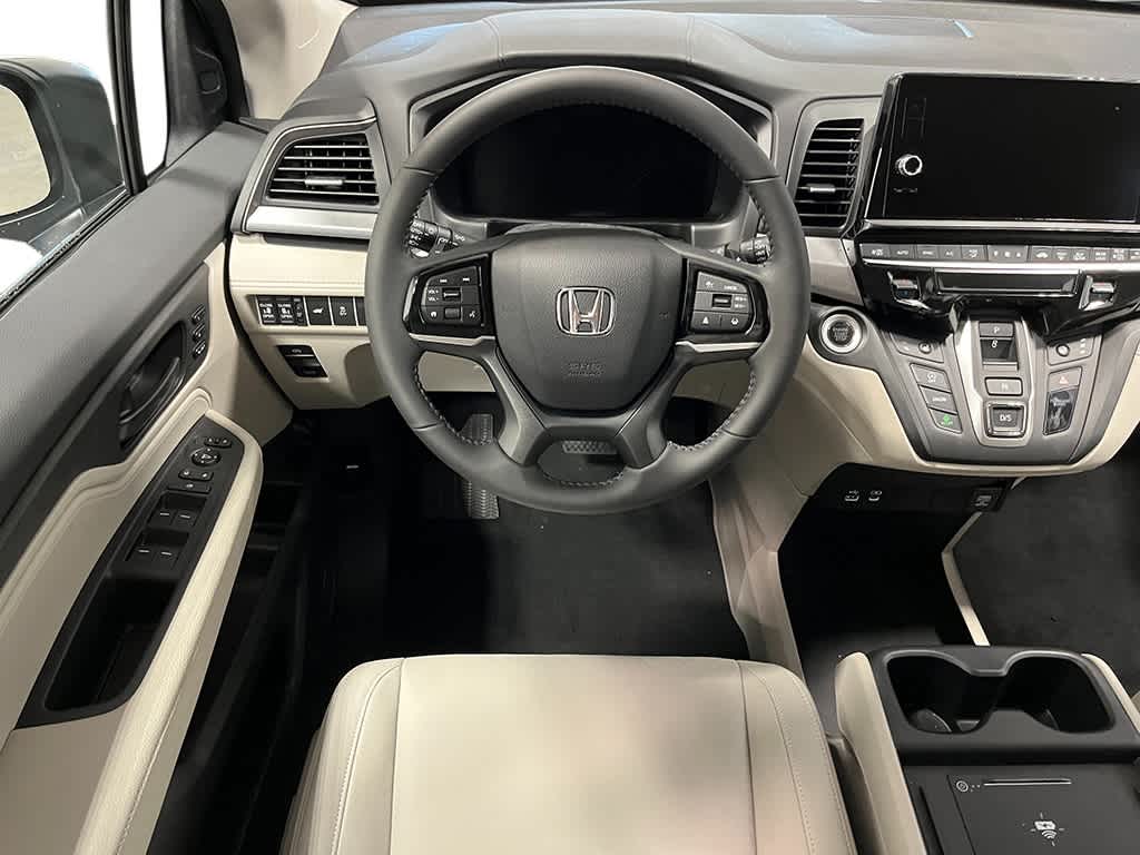 Thumbnail: 2025 Honda Odyssey - 16