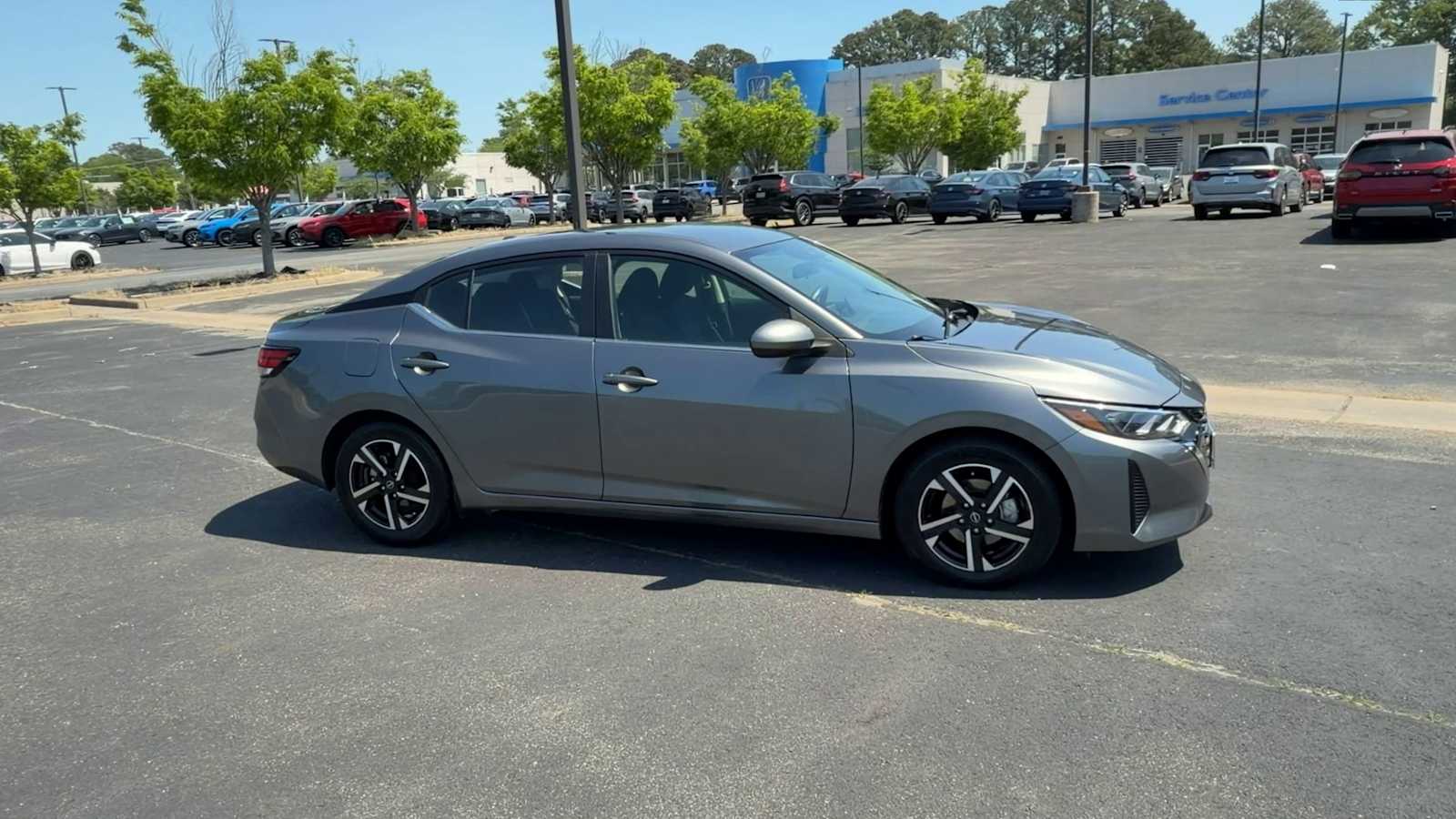 Thumbnail: 2024 Nissan Sentra - 9