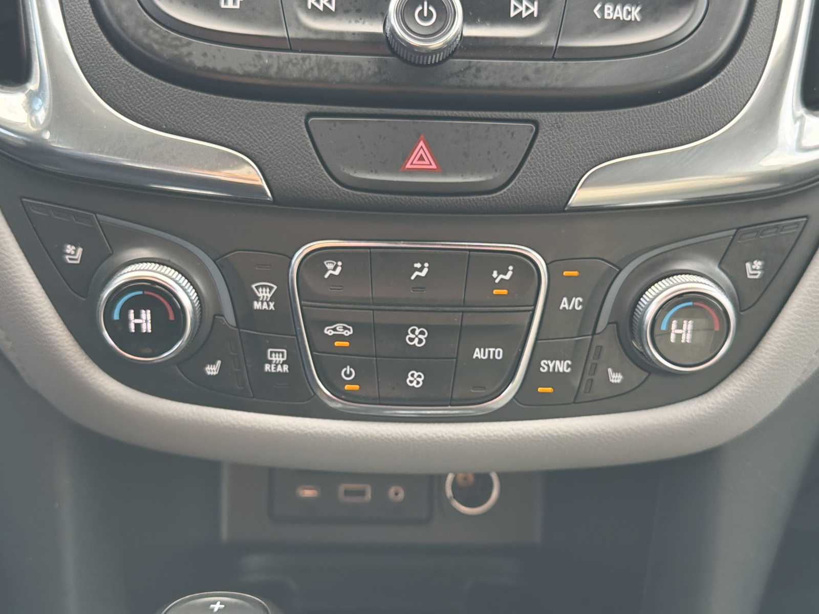 Thumbnail: 2021 Chevrolet Equinox - 16