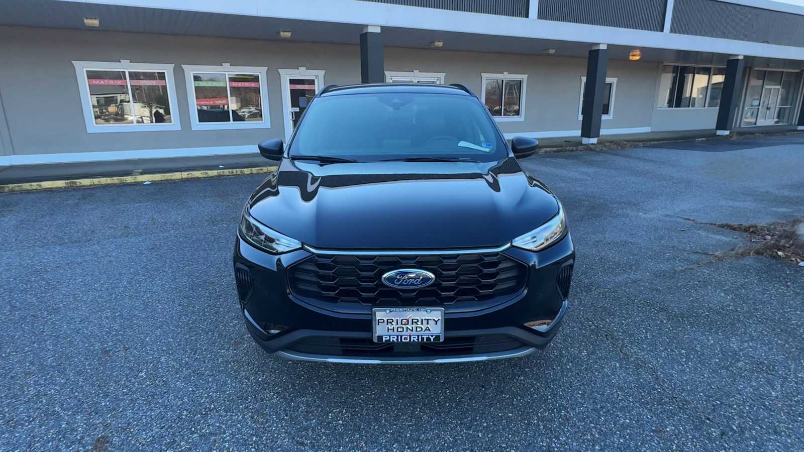 Thumbnail: 2025 Ford Escape - 3