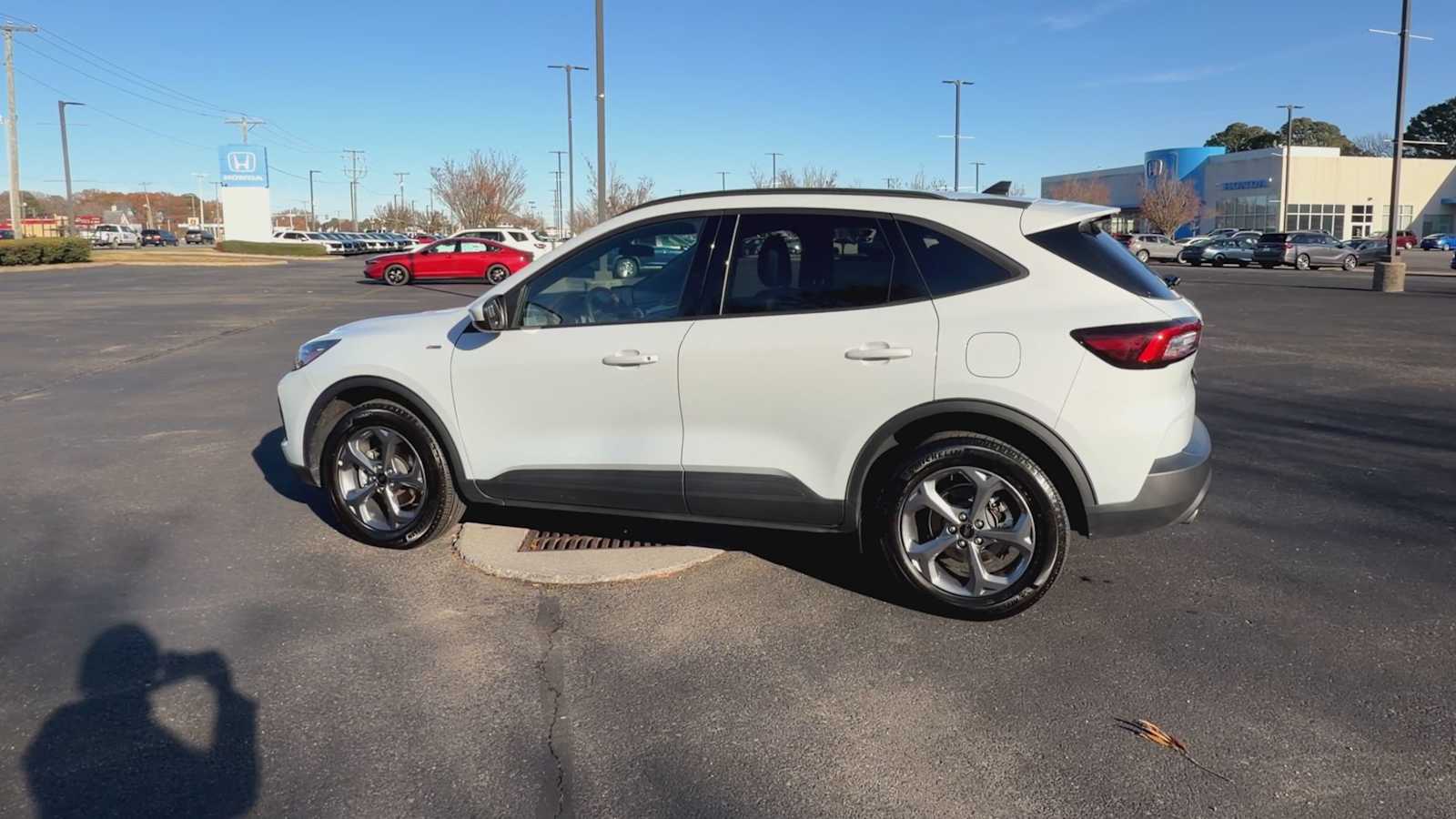 Thumbnail: 2025 Ford Escape - 6