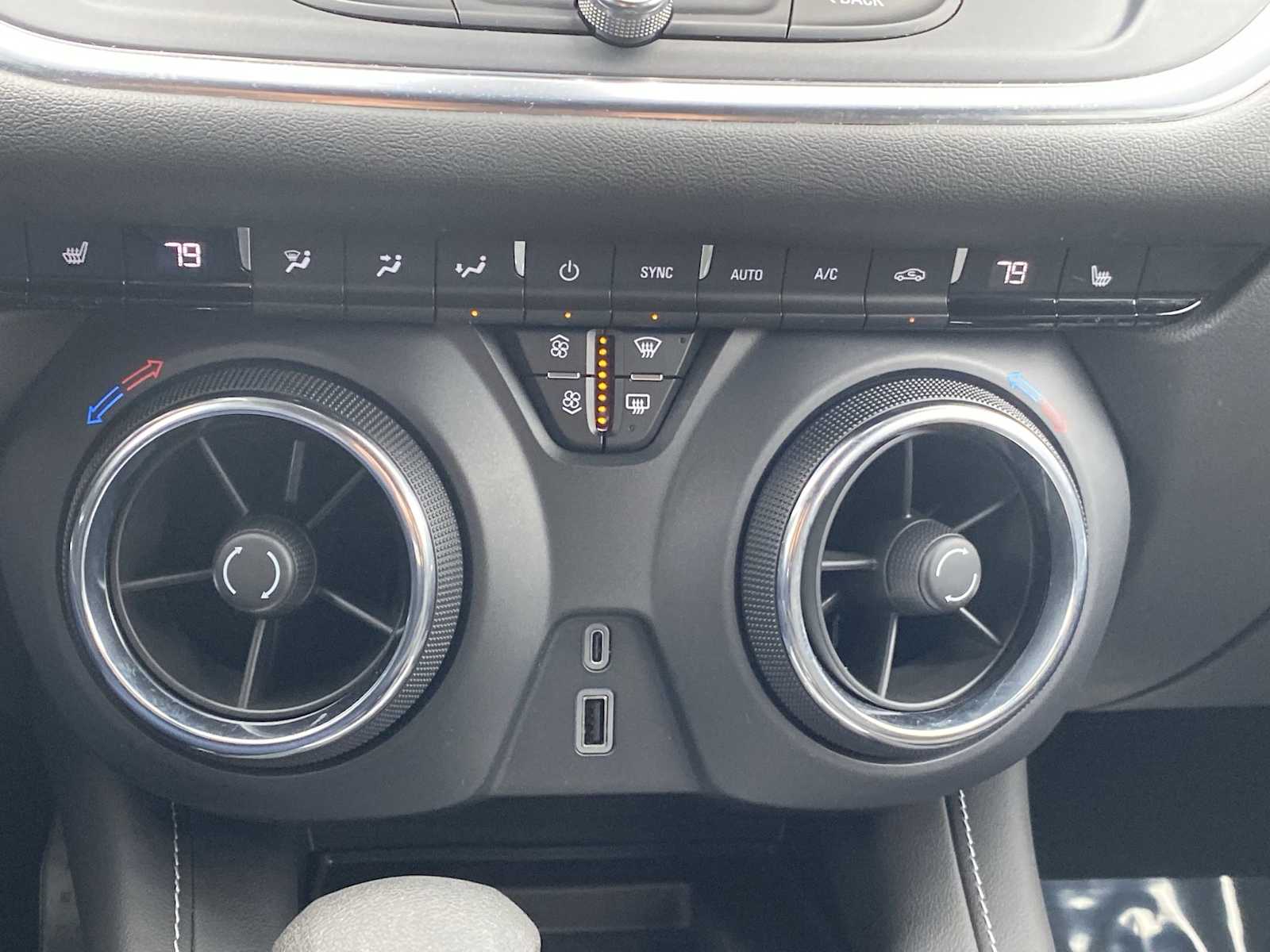 Thumbnail: 2023 Chevrolet Blazer - 16