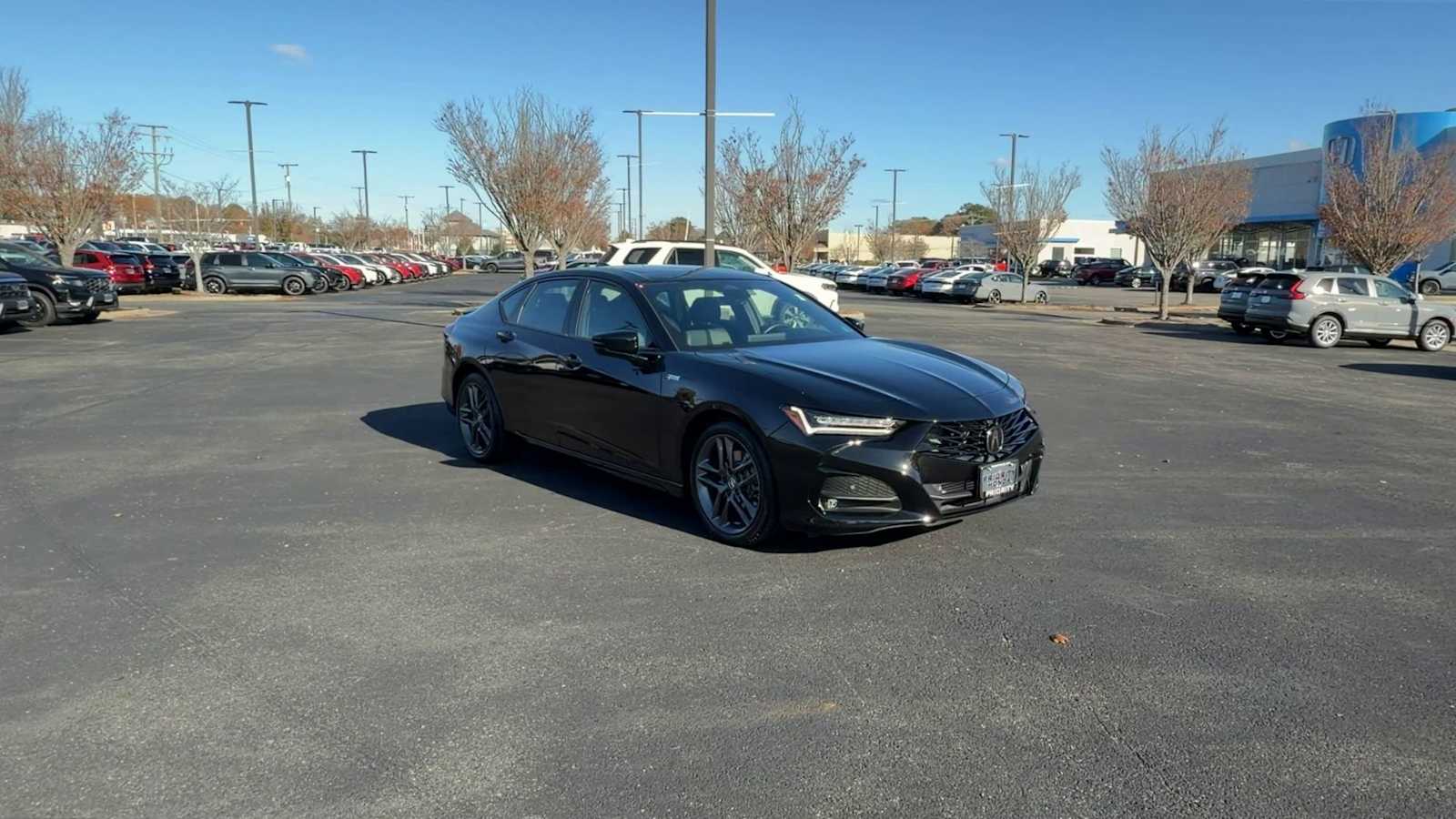 Thumbnail: 2025 Acura TLX - 2