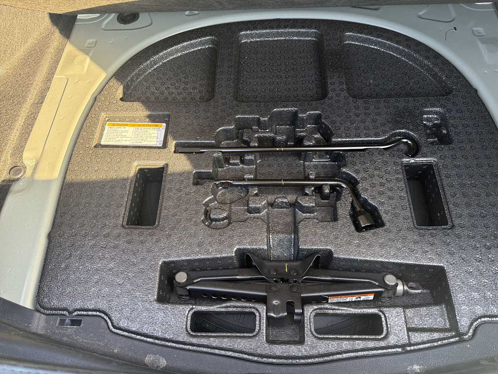 Thumbnail: 2023 Toyota Camry - 20