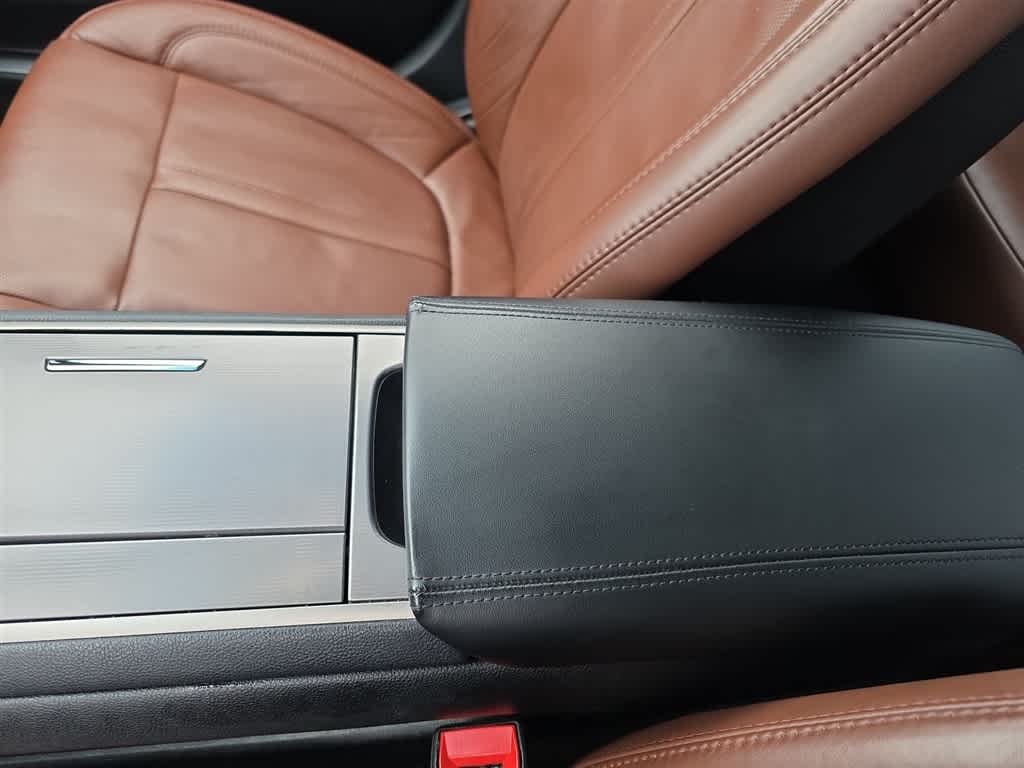 Thumbnail: 2017 Lincoln MKZ - 24