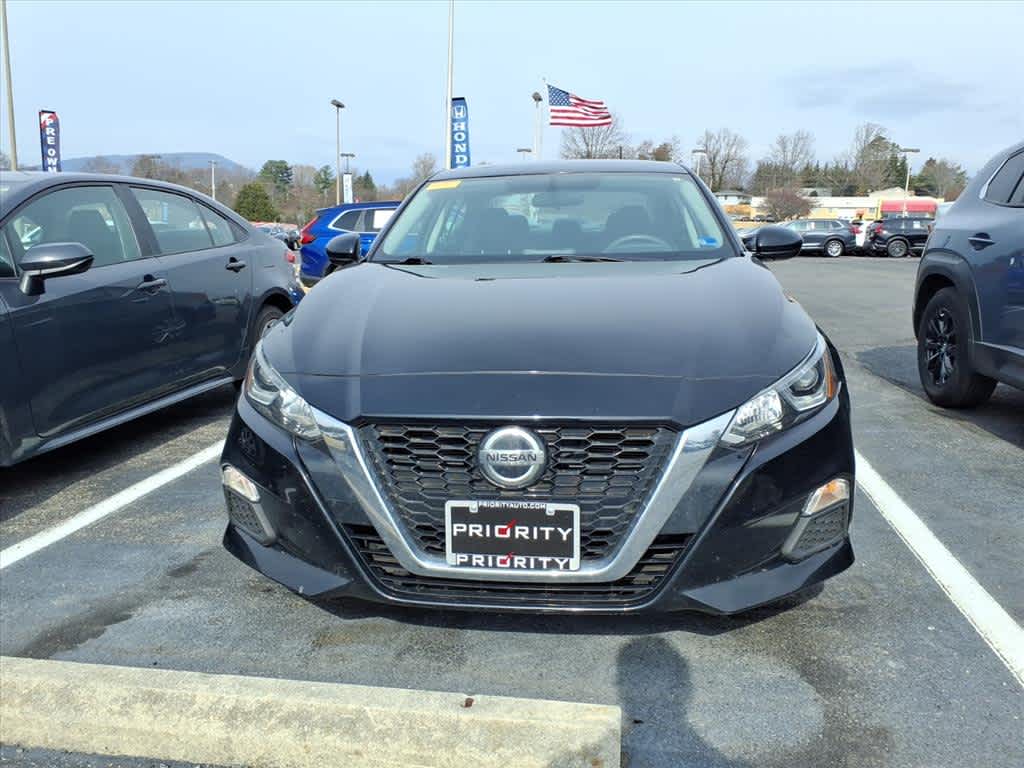 Thumbnail: 2020 Nissan Altima - 7