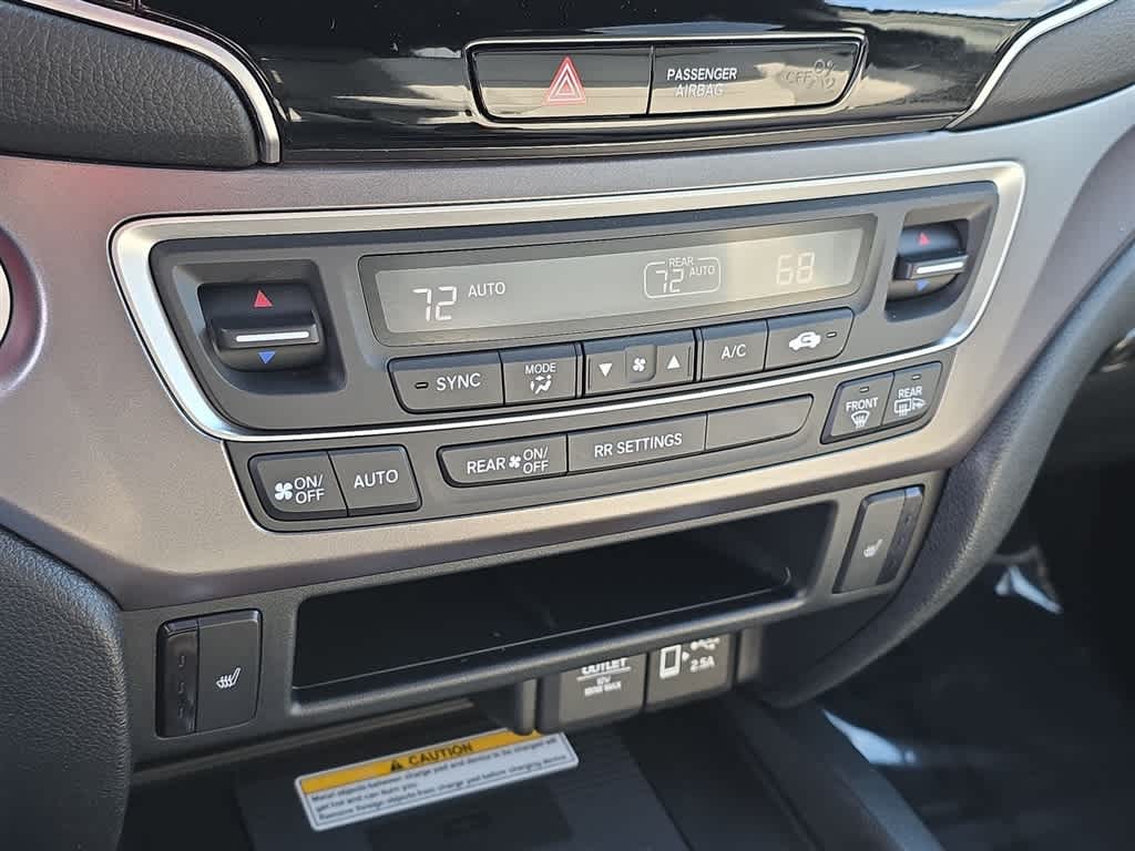 Thumbnail: 2023 Honda Passport - 24