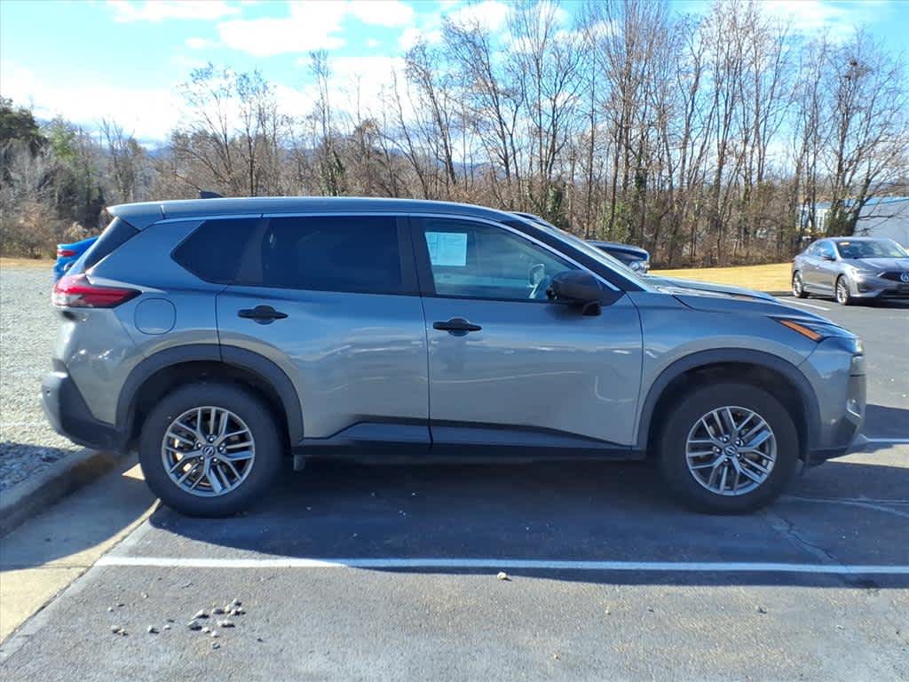 Thumbnail: 2023 Nissan Rogue - 7