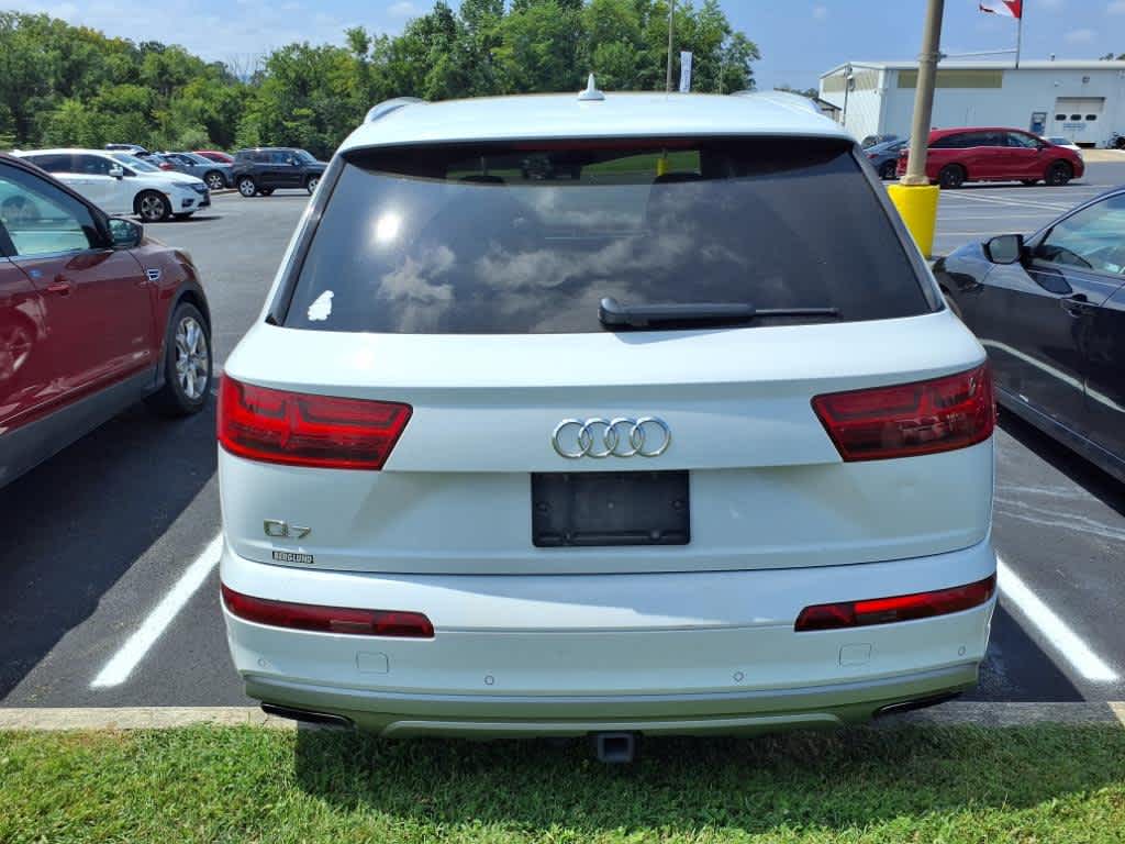 Thumbnail: 2019 Audi Q7 - 3