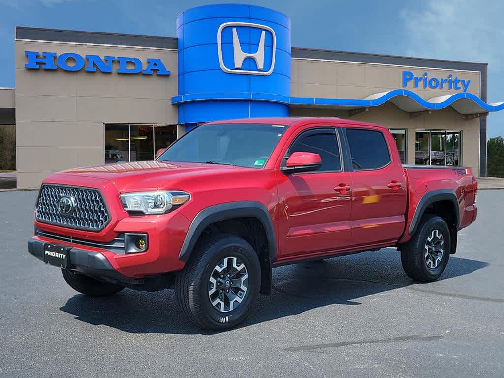 Thumbnail: 2019 Toyota Tacoma - 1