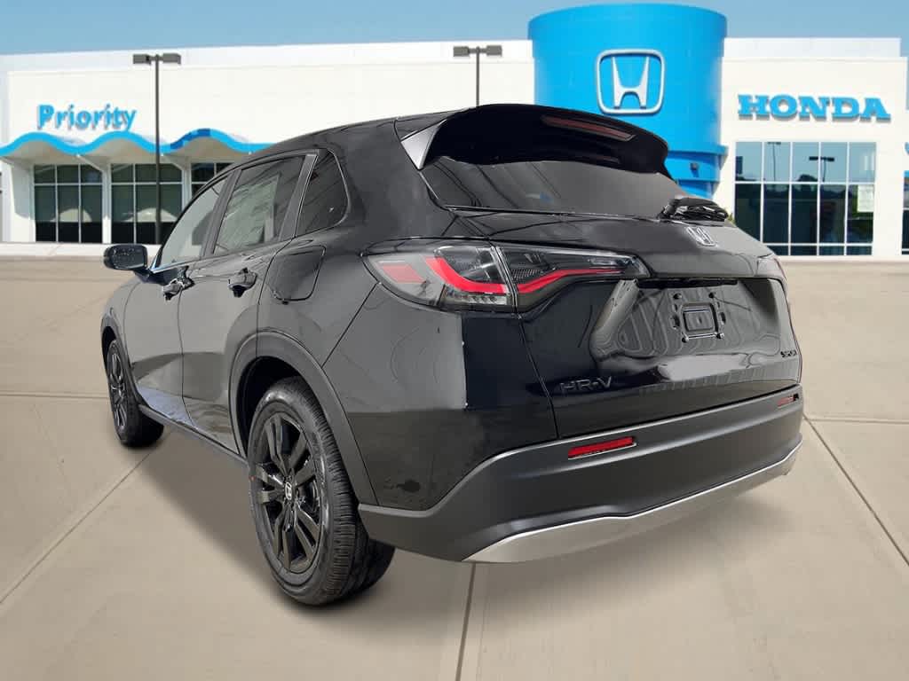 Thumbnail: 2026 Honda HR-V - 3