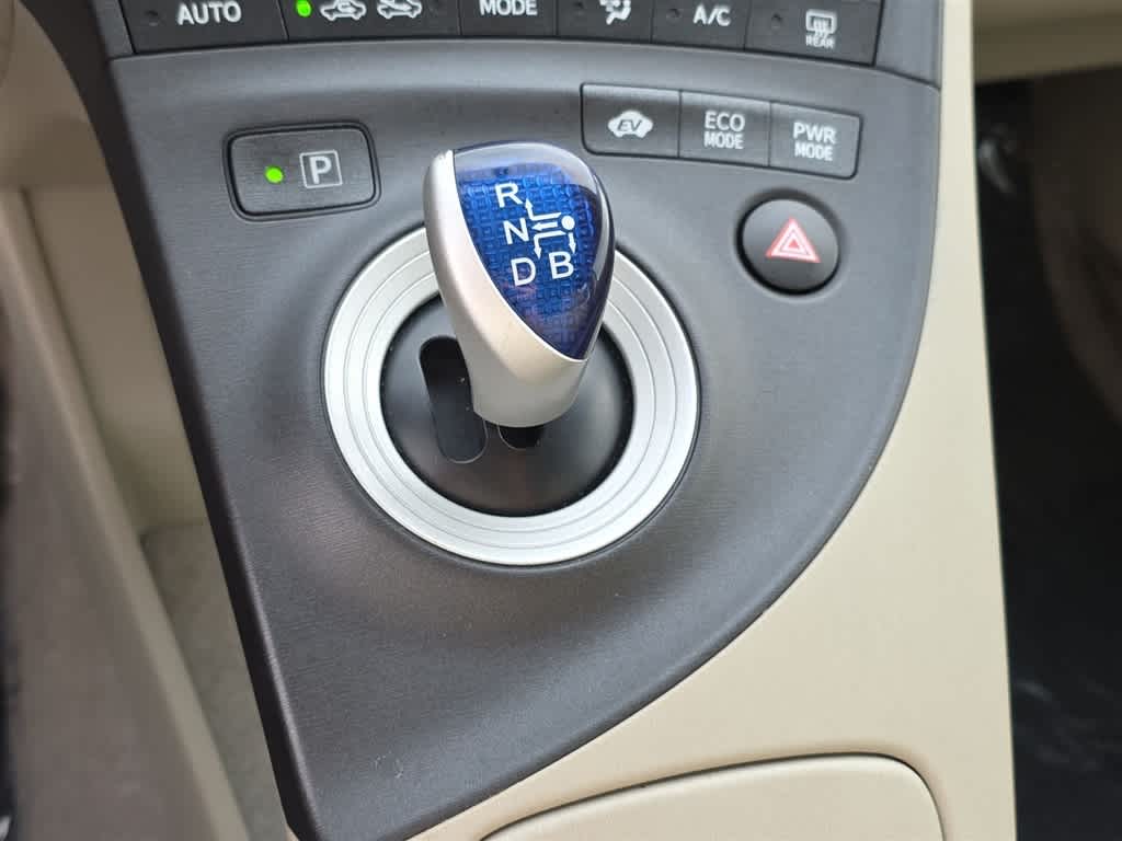 Thumbnail: 2011 Toyota Prius - 24