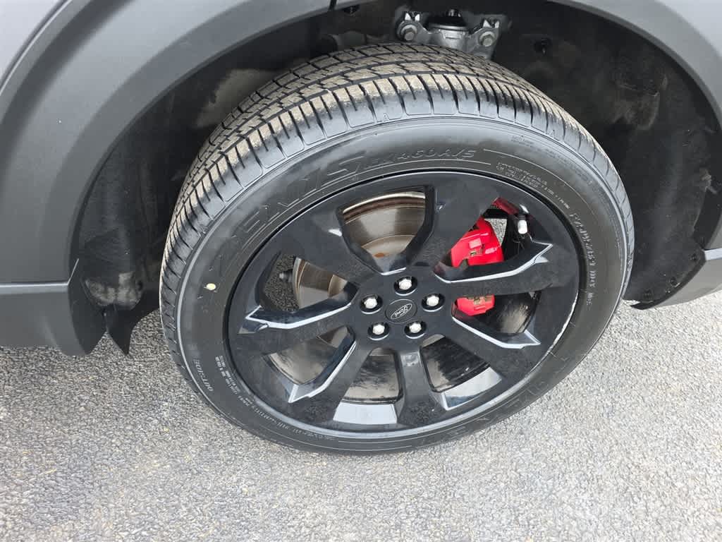 Thumbnail: 2021 Ford Explorer - 28