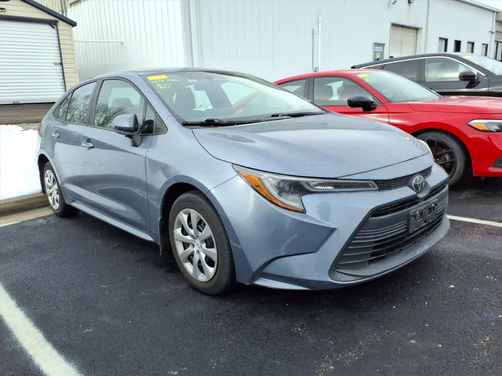 Thumbnail: 2023 Toyota Corolla - 9