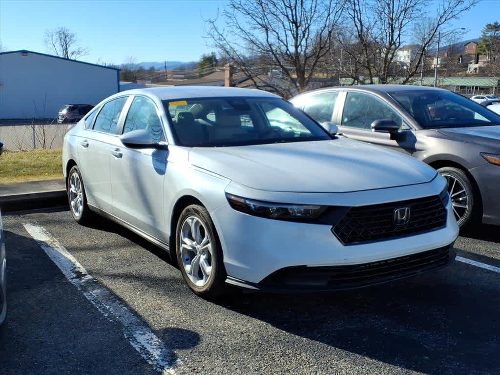 Thumbnail: 2024 Honda Accord - 6