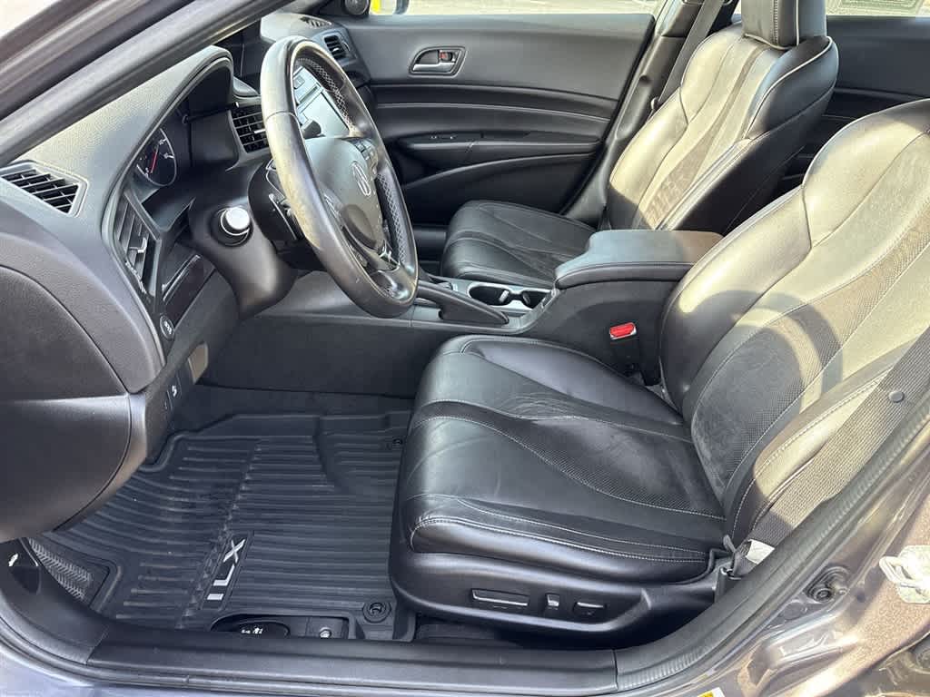 Thumbnail: 2021 Acura ILX - 15