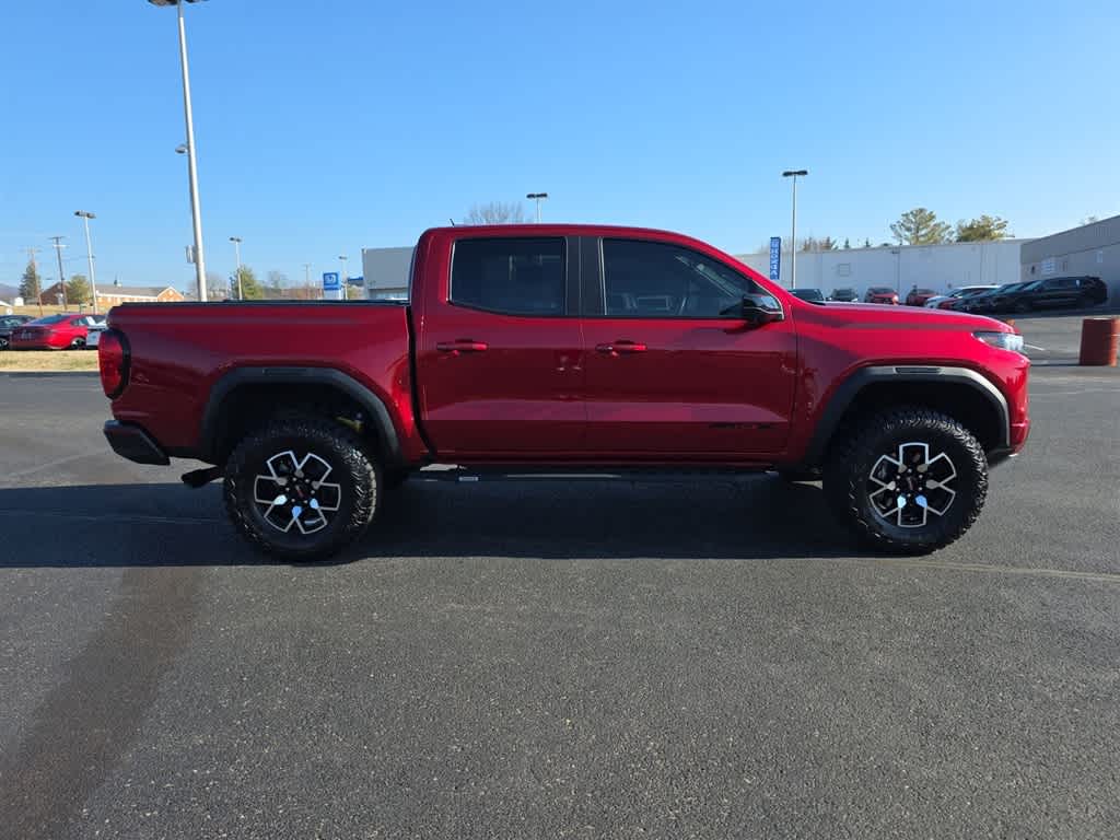 Thumbnail: 2024 GMC Canyon - 2