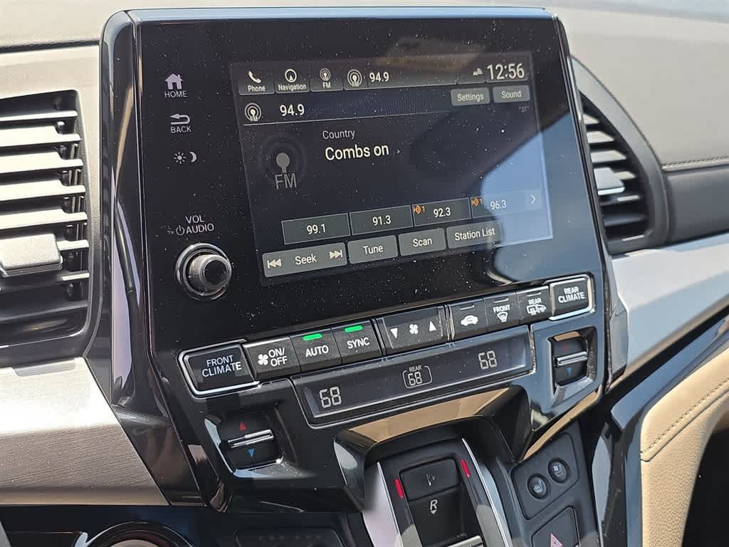 Thumbnail: 2019 Honda Odyssey - 21