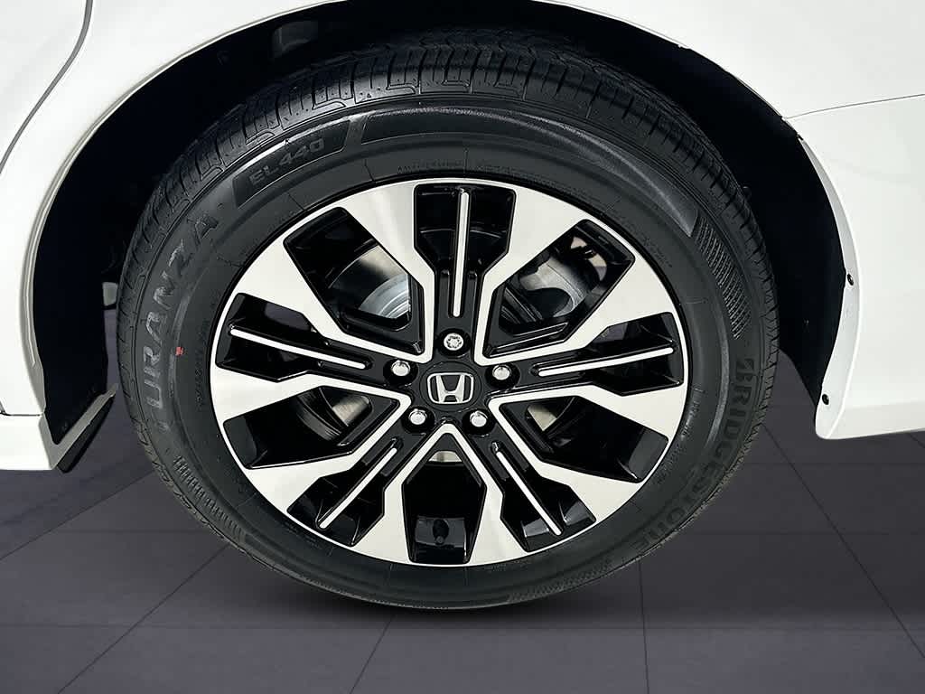 Thumbnail: 2026 Honda Odyssey - 10