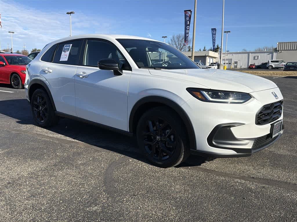 Thumbnail: 2024 Honda HR-V - 3