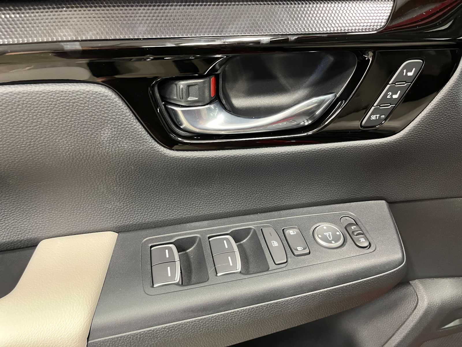 Thumbnail: 2026 Honda CR-V - 14