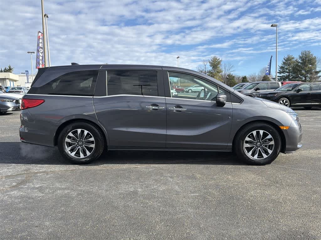 Thumbnail: 2024 Honda Odyssey - 2