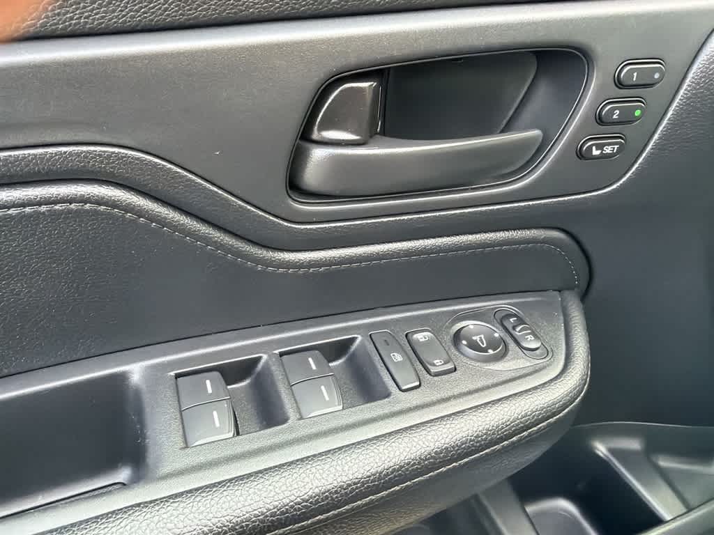 Thumbnail: 2024 Honda Odyssey - 19