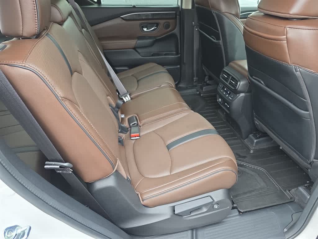 Thumbnail: 2024 Honda Pilot - 11