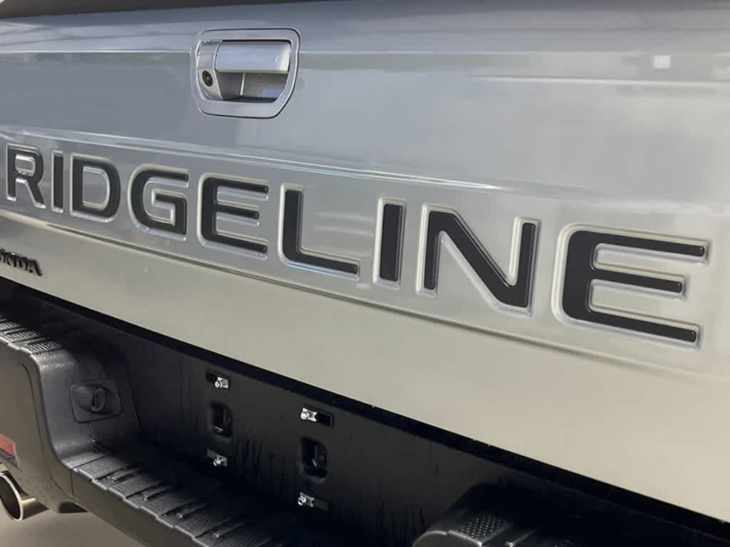 Thumbnail: 2025 Honda Ridgeline - 6