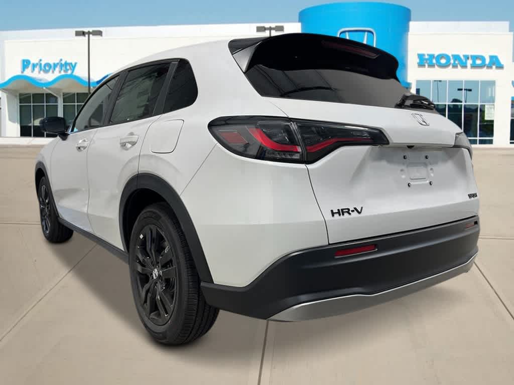 Thumbnail: 2026 Honda HR-V - 3