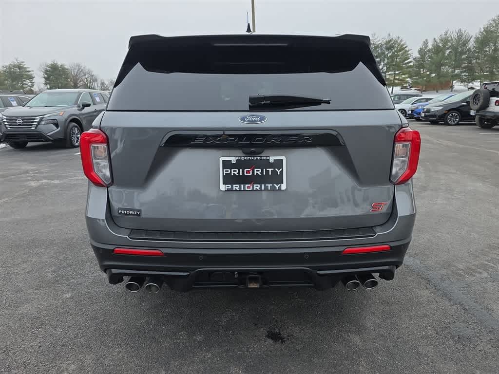 Thumbnail: 2021 Ford Explorer - 8