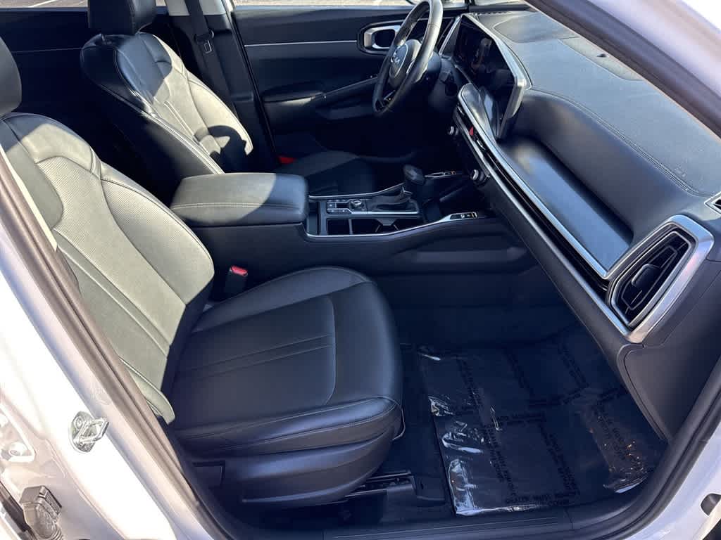 Thumbnail: 2024 Kia Sorento - 12