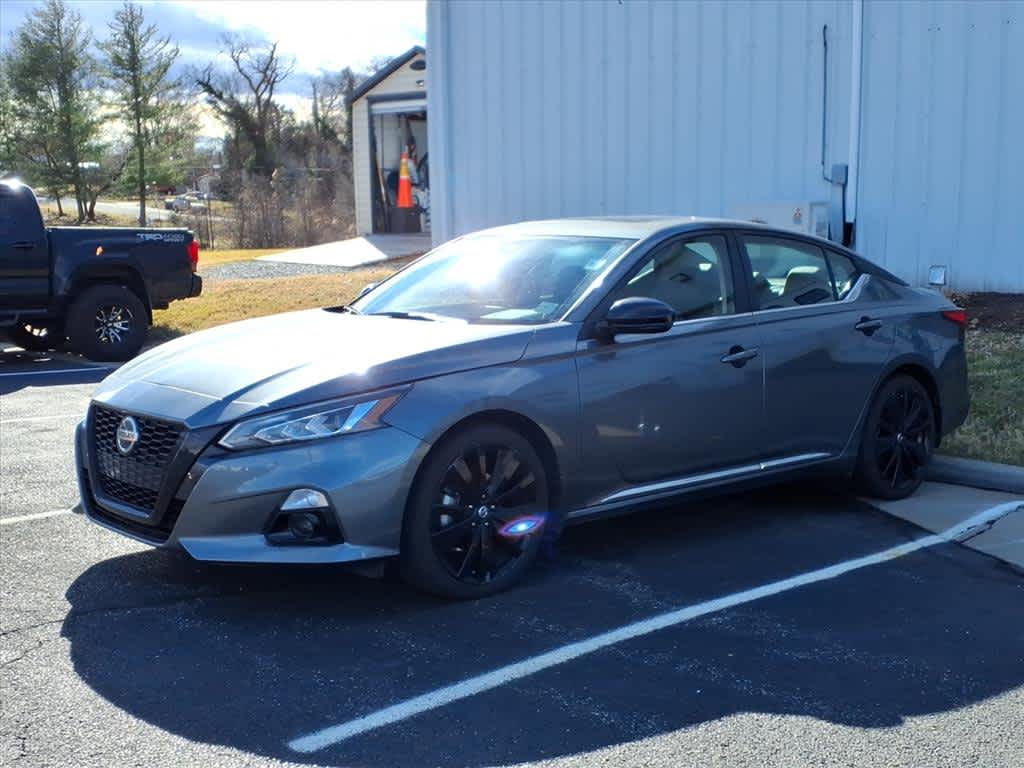 Thumbnail: 2022 Nissan Altima - 2